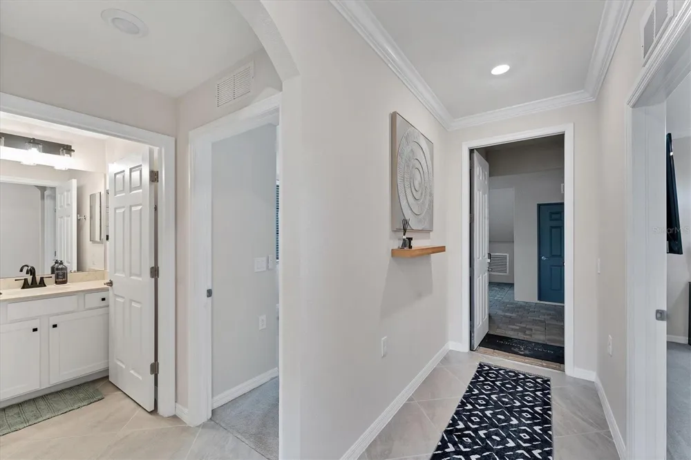 17704 GAWTHROP DRIVE #102 Bradenton, FL 34211