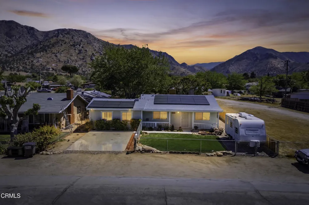 2700 Steensen Lake Isabella, CA 93240