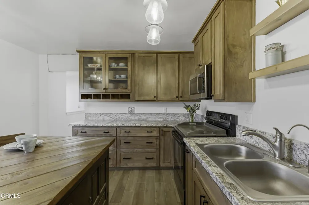 2700 Steensen Lake Isabella, CA 93240