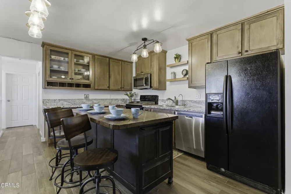 2700 Steensen Lake Isabella, CA 93240