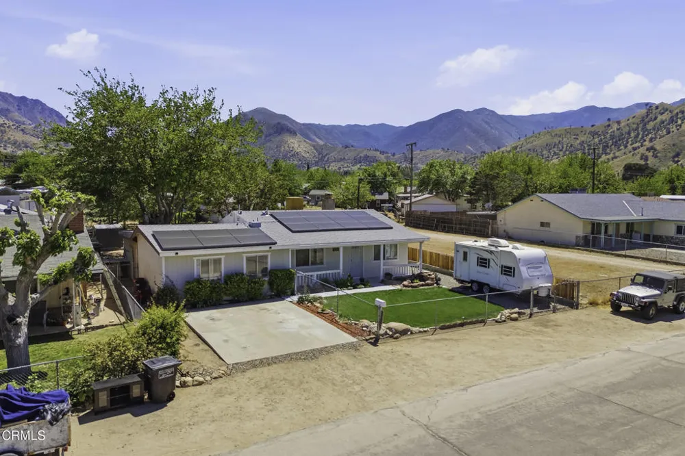 2700 Steensen Lake Isabella, CA 93240