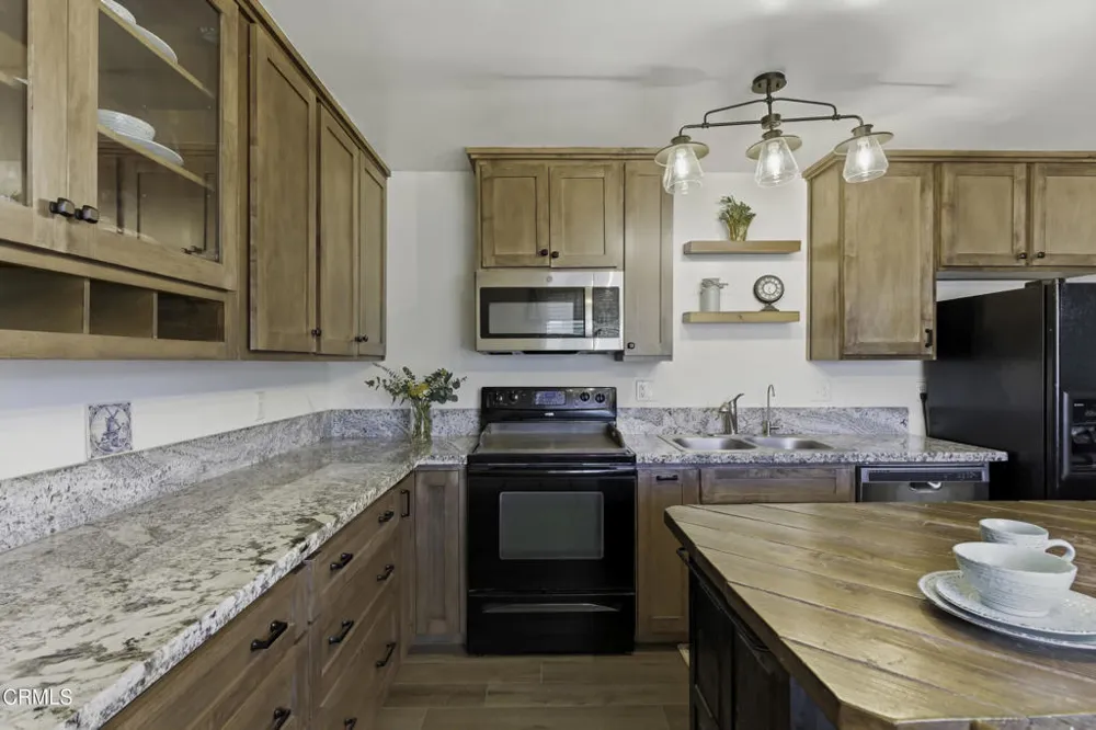 2700 Steensen Lake Isabella, CA 93240