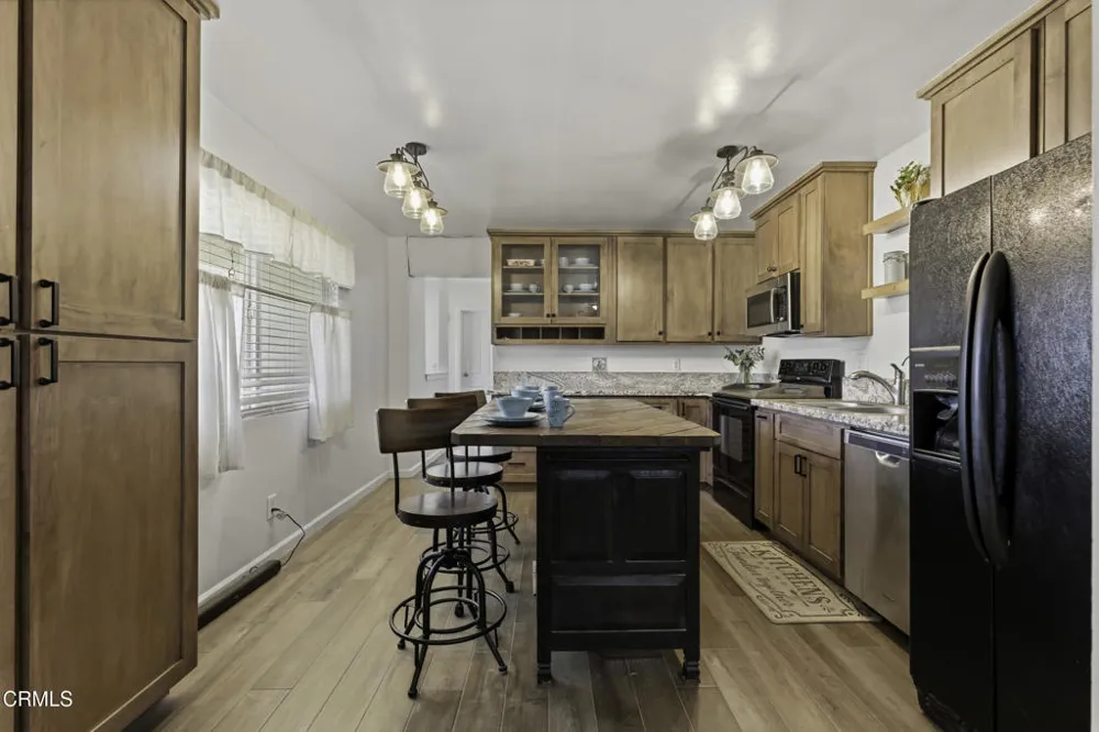 2700 Steensen Lake Isabella, CA 93240