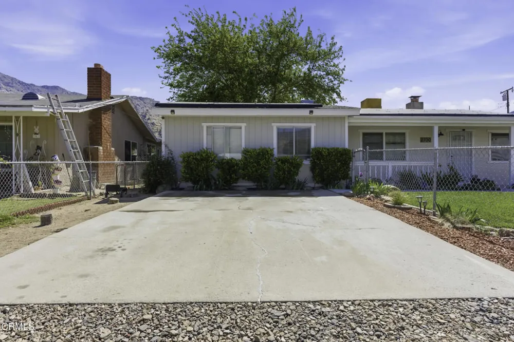 2700 Steensen Lake Isabella, CA 93240