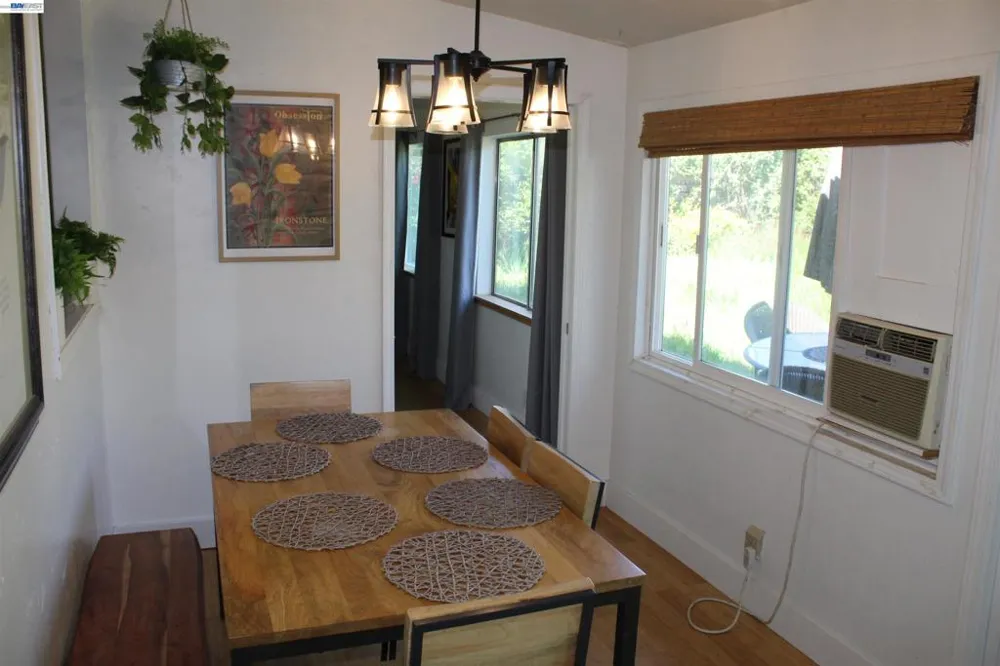 536 Williams St Murphys, CA 95247