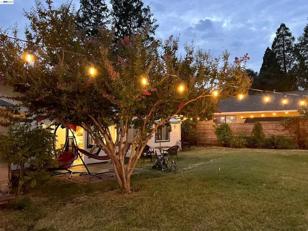 536 Williams St Murphys, CA 95247