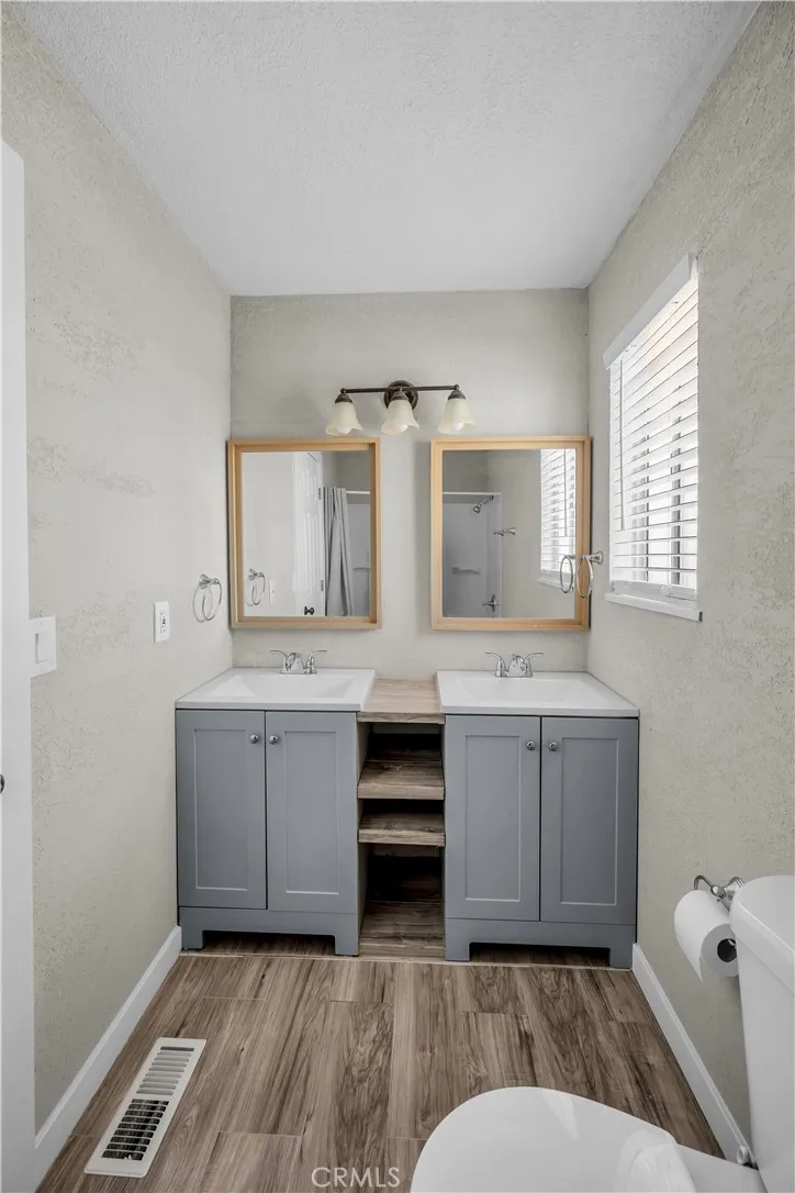 13132 Venus Village Clearlake Oaks, CA 95423