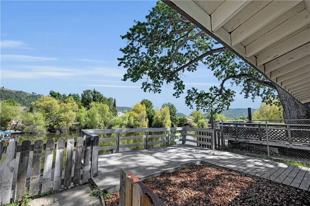13132 Venus Village Clearlake Oaks, CA 95423