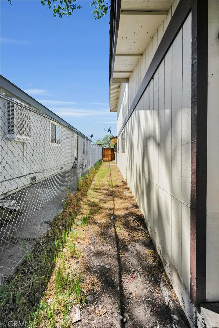 13132 Venus Village Clearlake Oaks, CA 95423