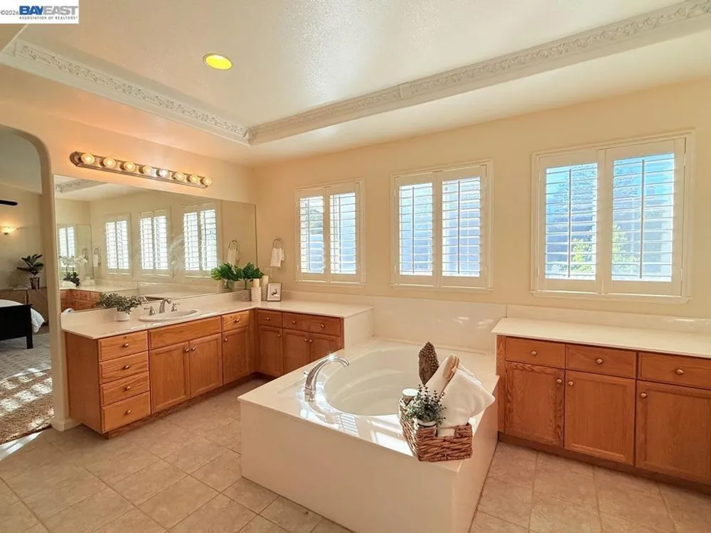 3329 Lair Way Antioch, CA 94531