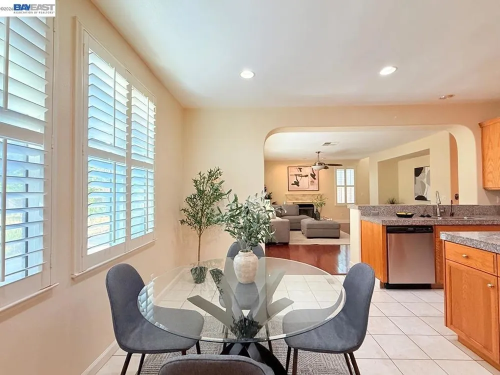 3329 Lair Way Antioch, CA 94531