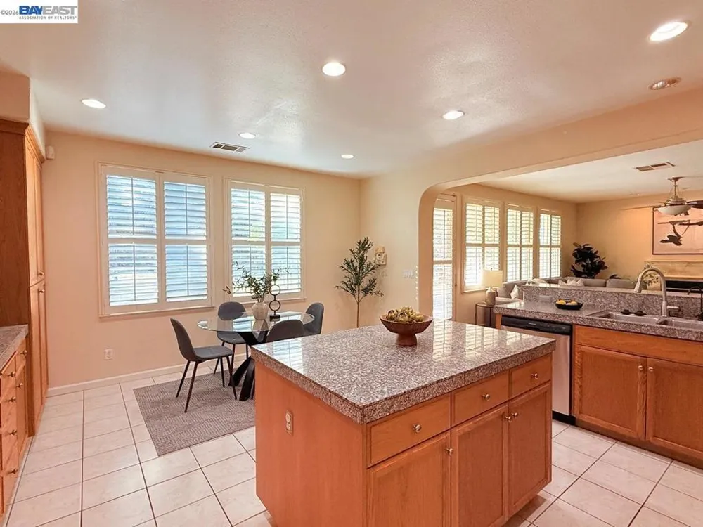 3329 Lair Way Antioch, CA 94531