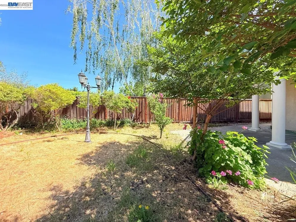 3329 Lair Way Antioch, CA 94531