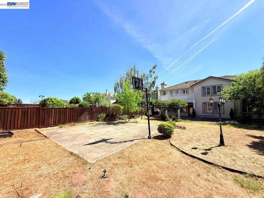 3329 Lair Way Antioch, CA 94531