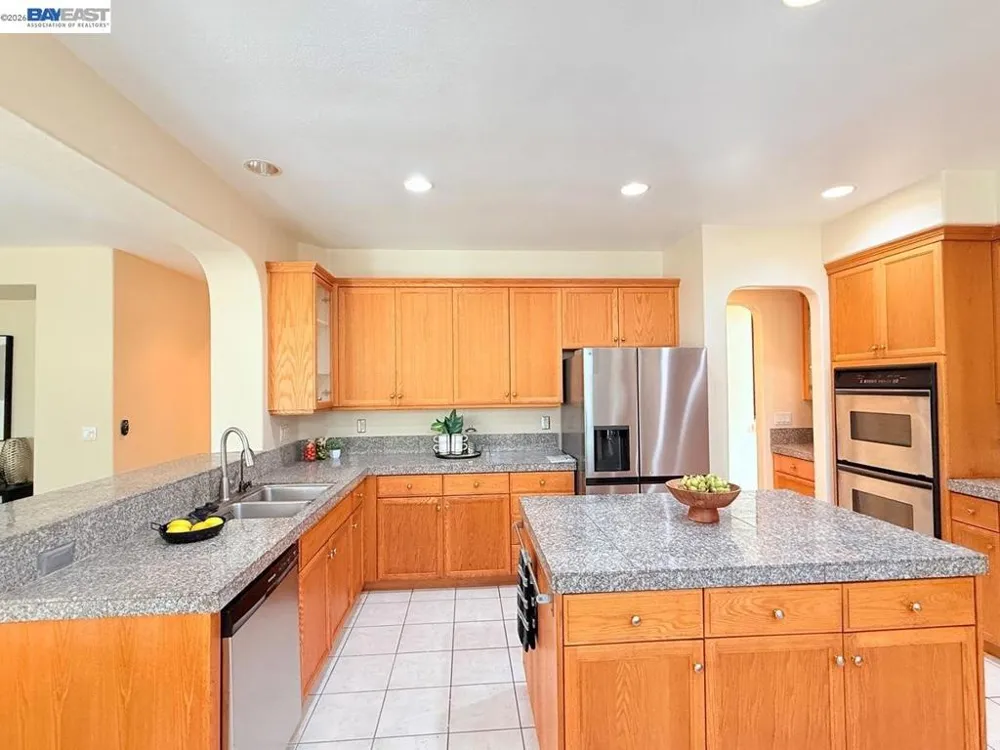 3329 Lair Way Antioch, CA 94531
