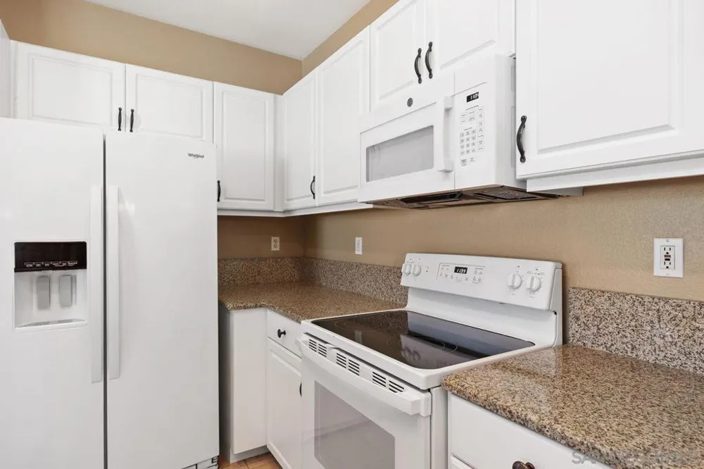 10992 Ivy Hill #3 San Diego, CA 92131