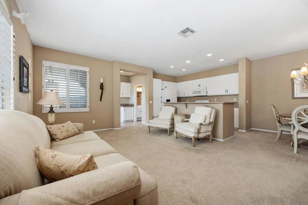 10992 Ivy Hill #3 San Diego, CA 92131