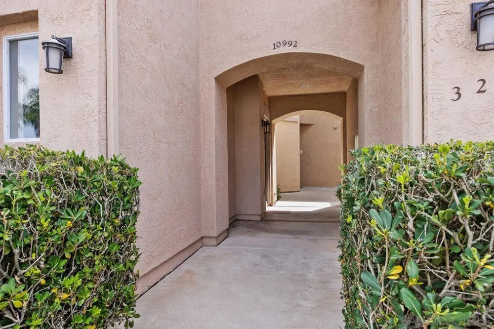 10992 Ivy Hill #3 San Diego, CA 92131