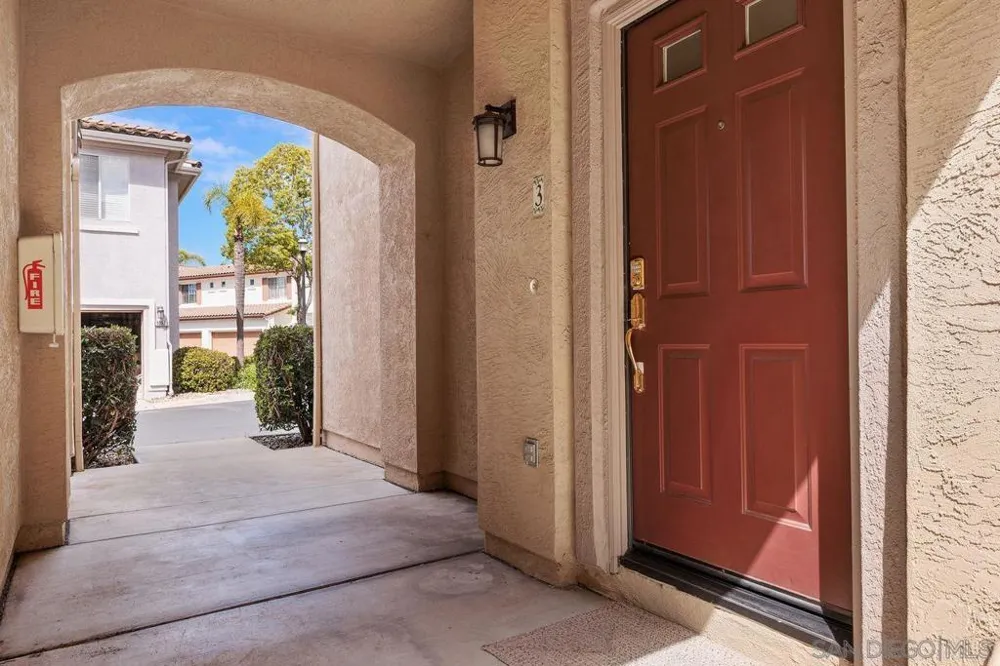 10992 Ivy Hill #3 San Diego, CA 92131