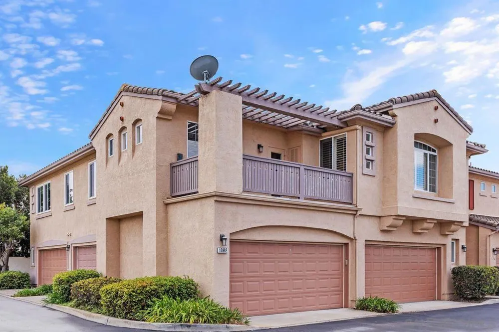 10992 Ivy Hill #3 San Diego, CA 92131