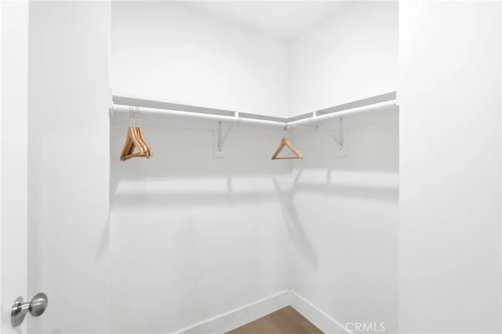 4455 Colfax Avenue Studio City, CA 91602