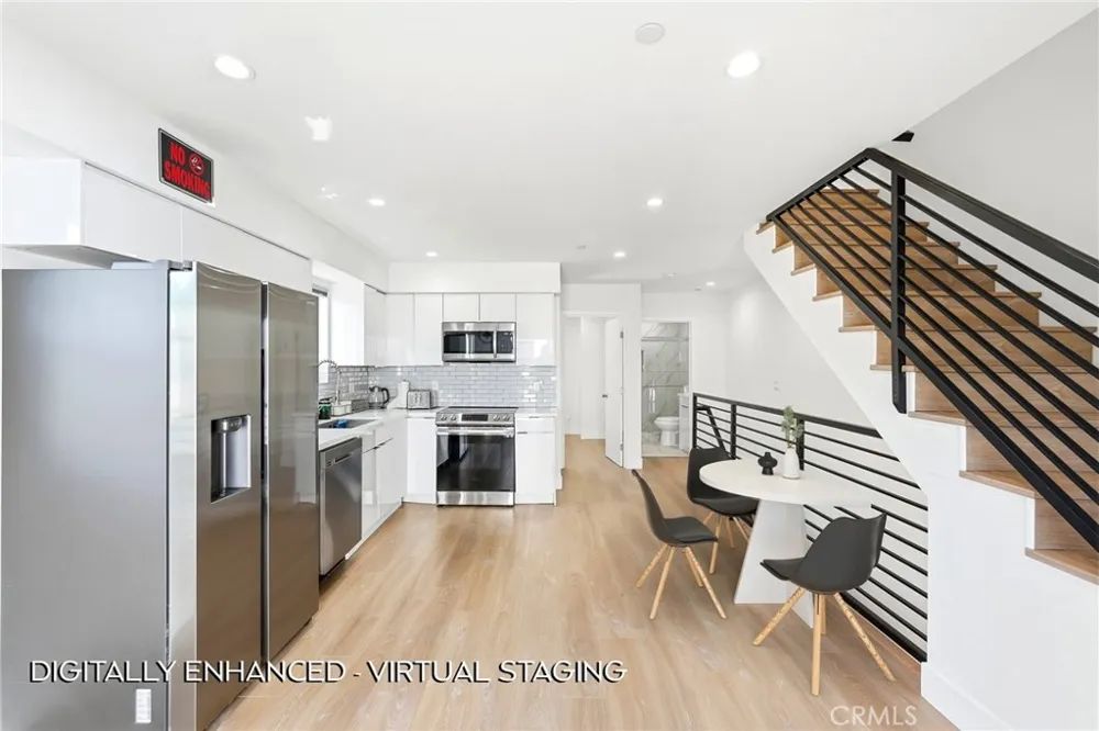 4455 Colfax Avenue Studio City, CA 91602