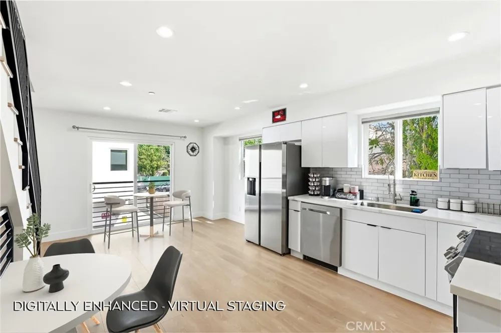 4455 Colfax Avenue Studio City, CA 91602