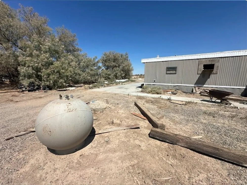 30453 Berry Newberry Springs, CA 92365
