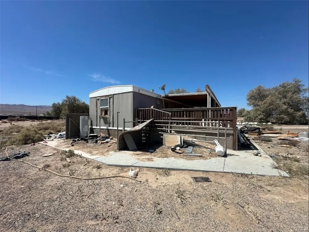 30453 Berry Newberry Springs, CA 92365