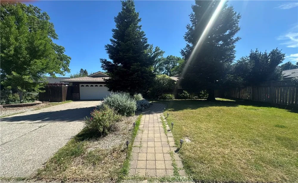 1609 plumas way Chico, CA 95926