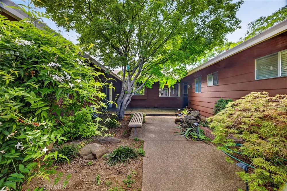 1609 plumas way Chico, CA 95926