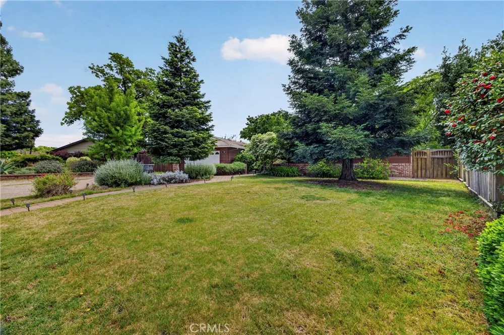 1609 plumas way Chico, CA 95926