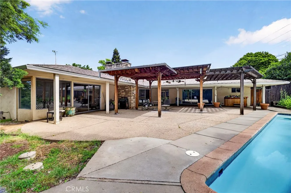 1609 plumas way Chico, CA 95926