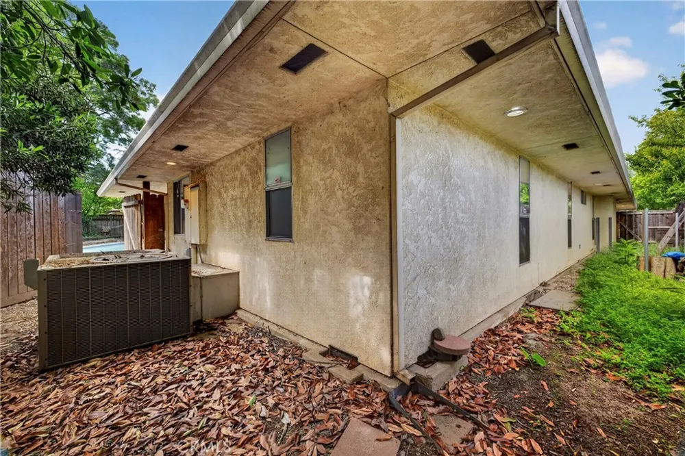 1609 plumas way Chico, CA 95926