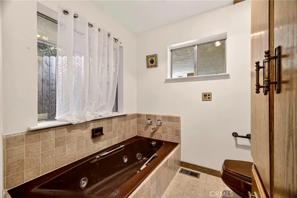1609 plumas way Chico, CA 95926