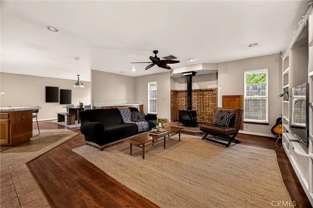 1609 plumas way Chico, CA 95926
