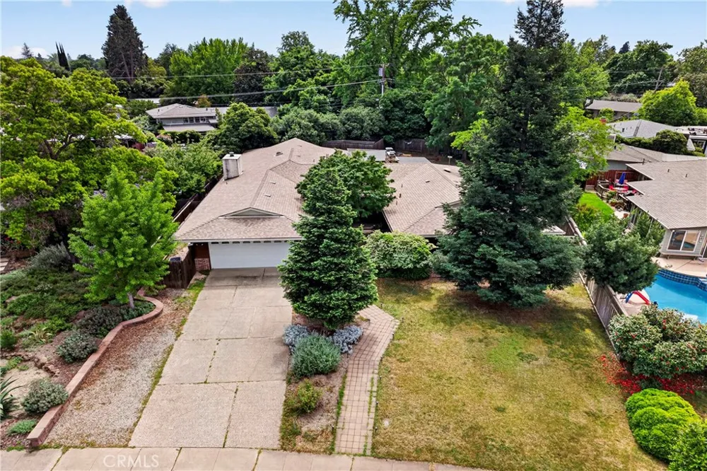 1609 plumas way Chico, CA 95926