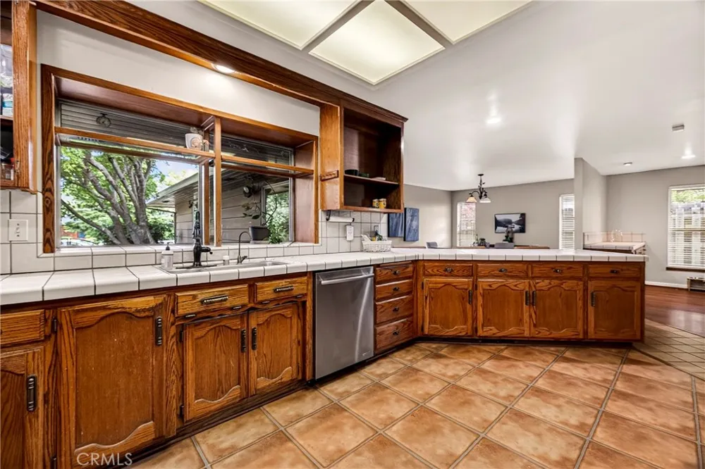1609 plumas way Chico, CA 95926