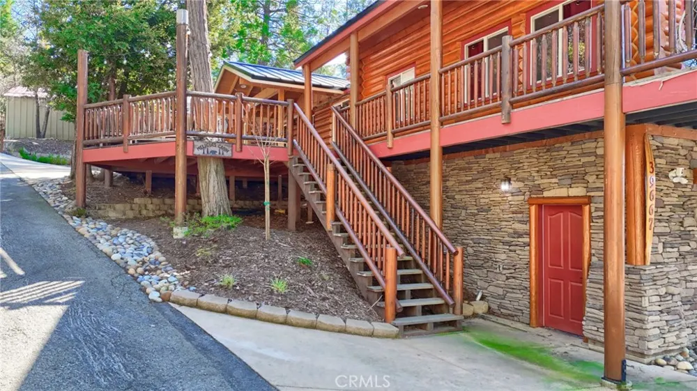 39667 W Idylwild Bass Lake, CA 93604
