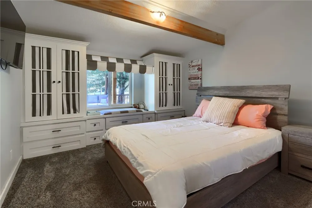 39667 W Idylwild Bass Lake, CA 93604