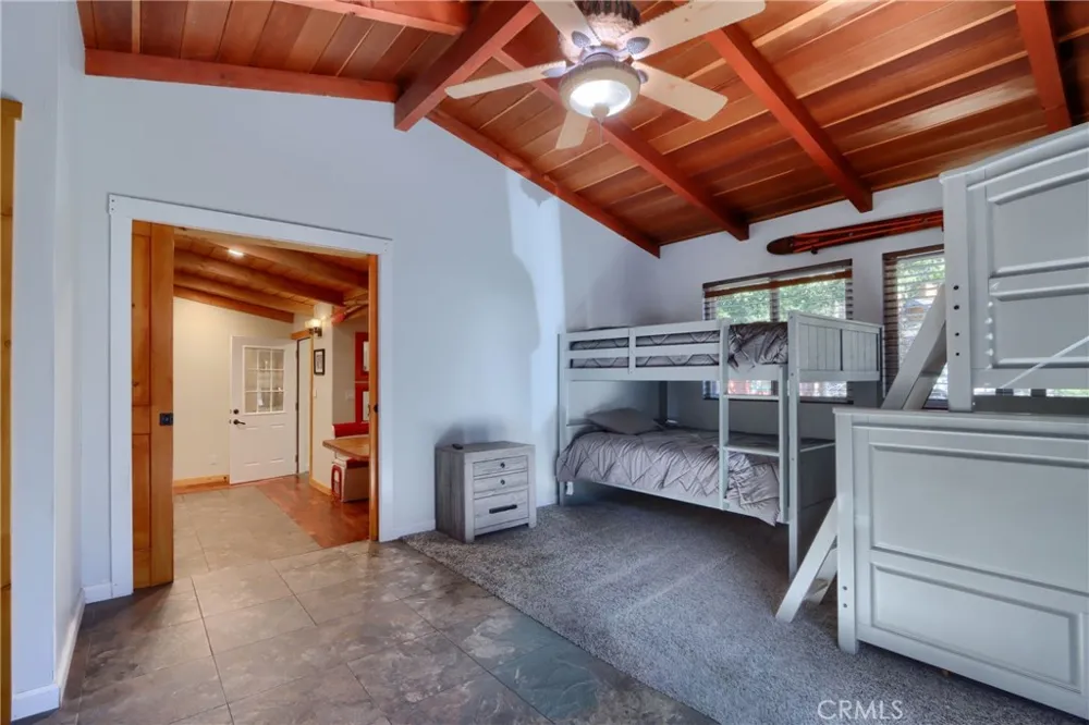 39667 W Idylwild Bass Lake, CA 93604