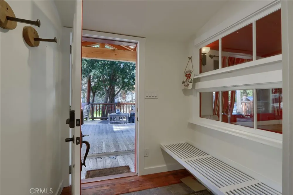 39667 W Idylwild Bass Lake, CA 93604
