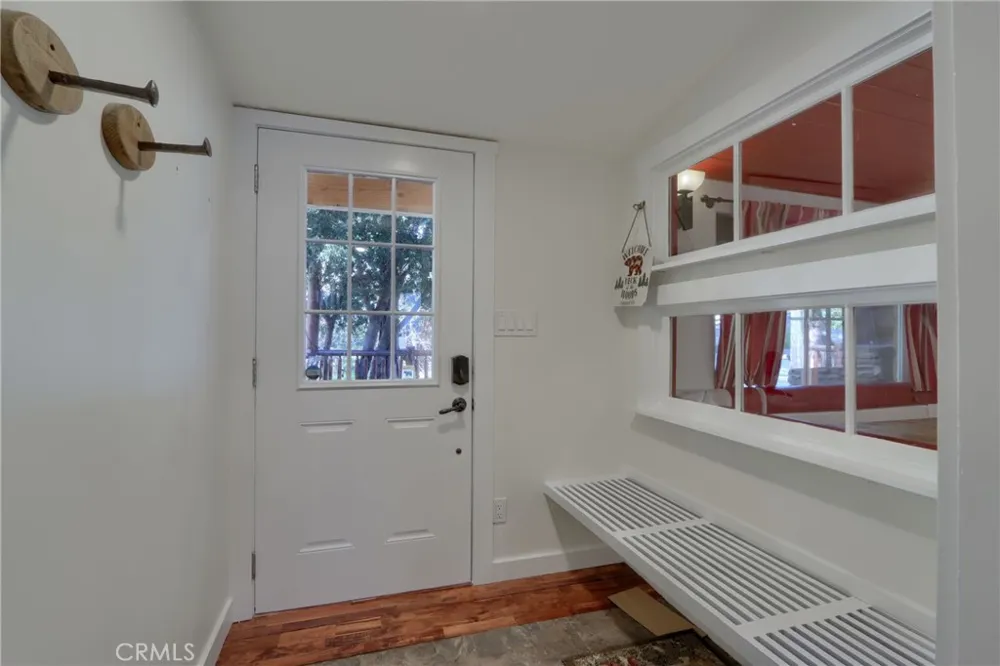 39667 W Idylwild Bass Lake, CA 93604