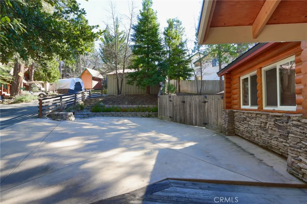 39667 W Idylwild Bass Lake, CA 93604