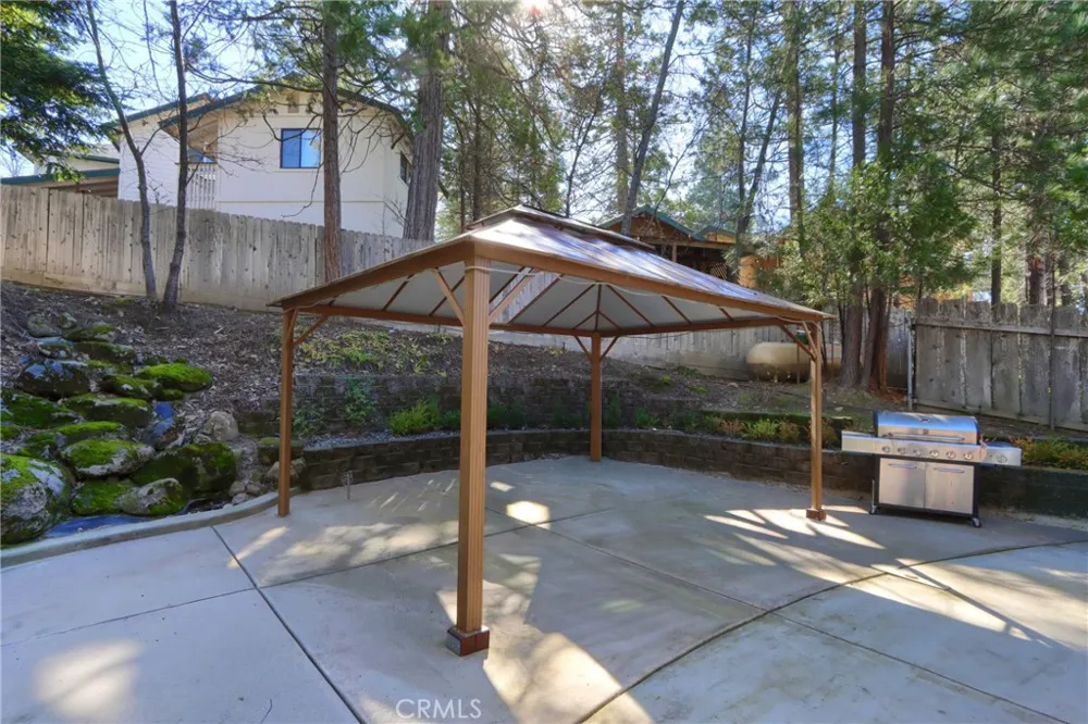 39667 W Idylwild Bass Lake, CA 93604