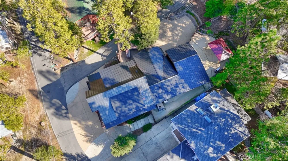 39667 W Idylwild Bass Lake, CA 93604