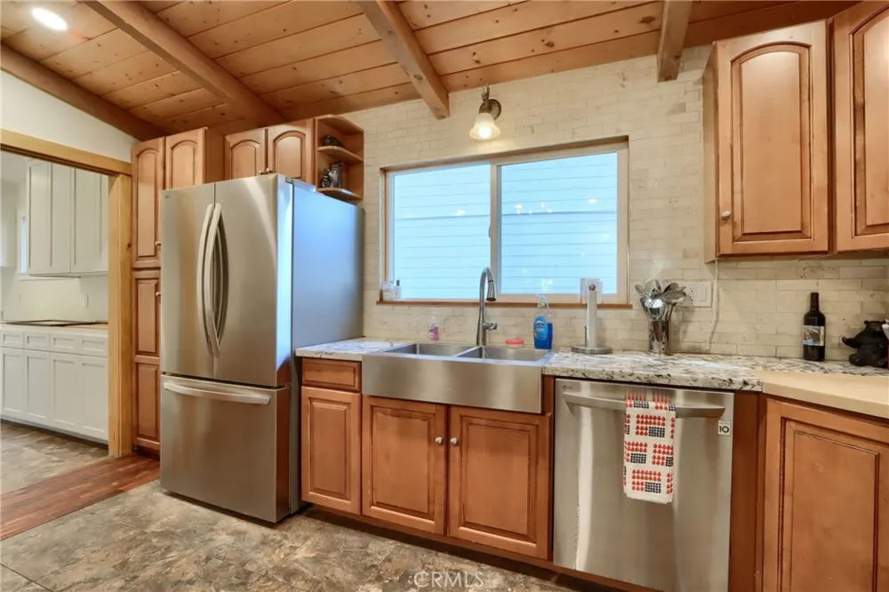 39667 W Idylwild Bass Lake, CA 93604
