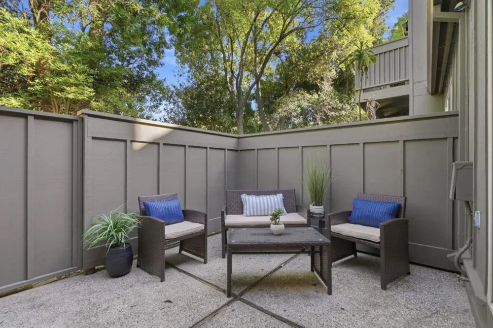 104 Cherry Hill Court Los Gatos, CA 95032