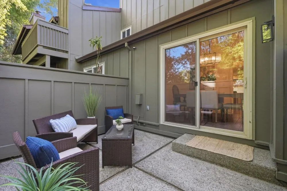104 Cherry Hill Court Los Gatos, CA 95032