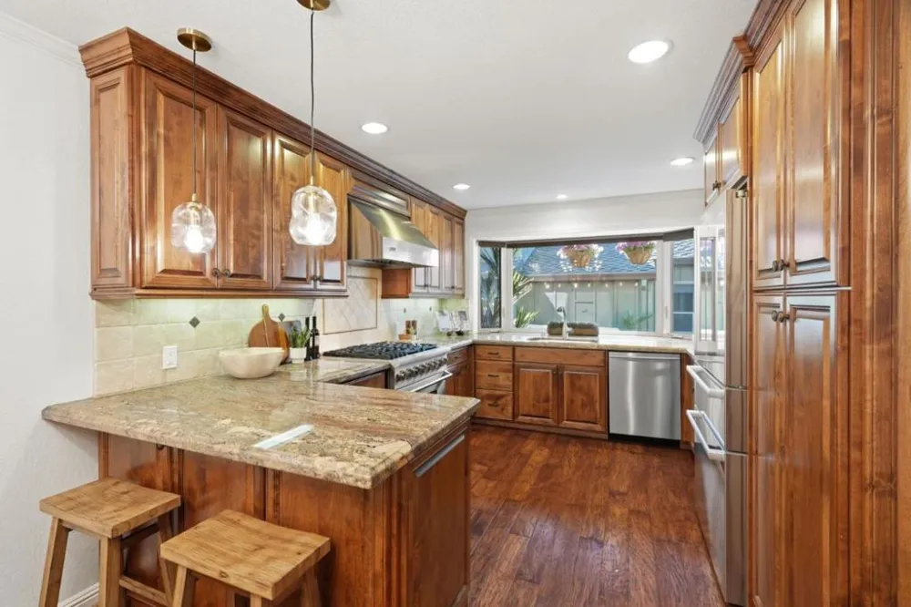 104 Cherry Hill Court Los Gatos, CA 95032